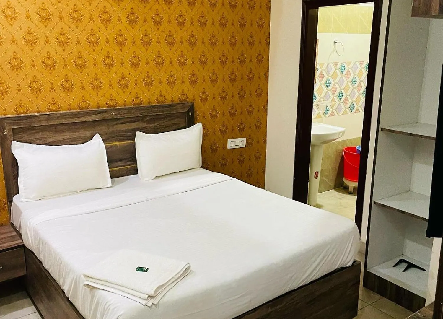 Hotel 8 Inn Zirakpur India