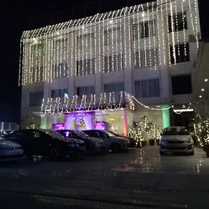 Hotel Silky